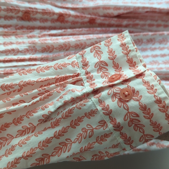 BLAIR Button Front Tunic Shirt Peach and Cream Vine Print Large - Picture 4 of 6